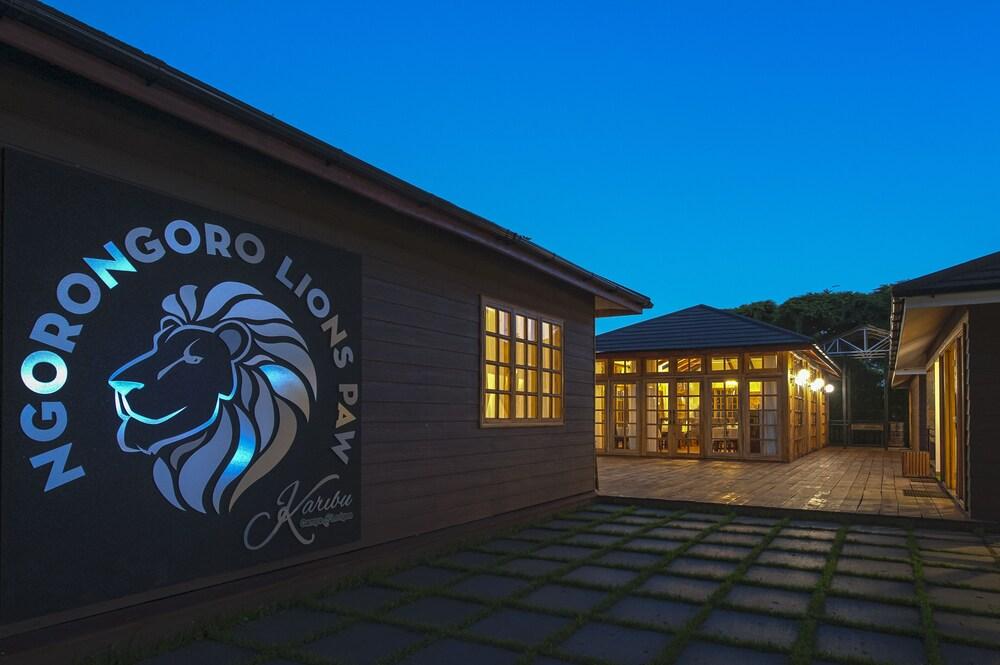 Karibu Camps And Lodges Lions Paw Ngorongoro Karatu Esterno foto