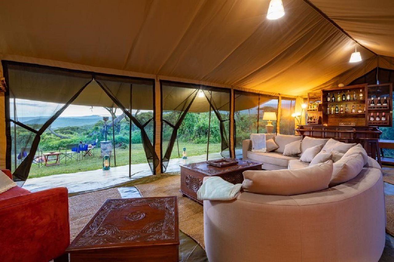 Karibu Camps And Lodges Lions Paw Ngorongoro Karatu Esterno foto